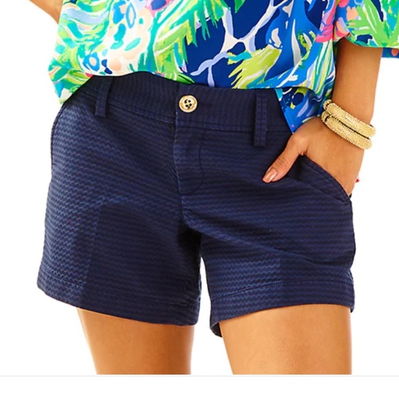Lilly Pulitzer Pants - NWT Lilly Pulitzer Callahan Shorts, Size 6, True Navy